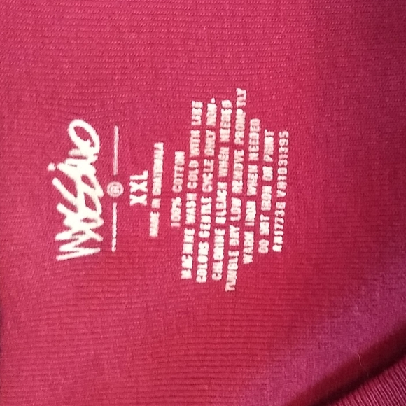 🌷‼️5/$20 Woman’s  Top Massimo Maroon Long Sleeve V Neck XXL - Picture 9 of 9